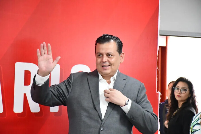 Guillermo Valencia se apunta para gubernatura michoacana de 2027