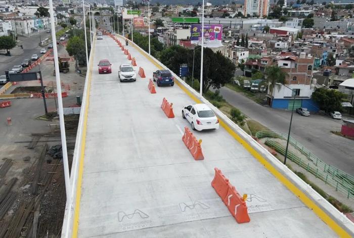 Habilitado puente sur del distribuidor Eréndira; funciona a contraflujo