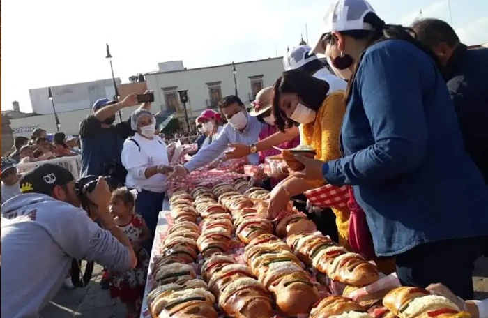 Habrá 10 mil roscas y atole gratis en Cabalgata de Reyes Magos, en Morelia