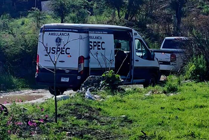 Hallan a hombre ejecutado en los límites de Michoacán con Querétaro