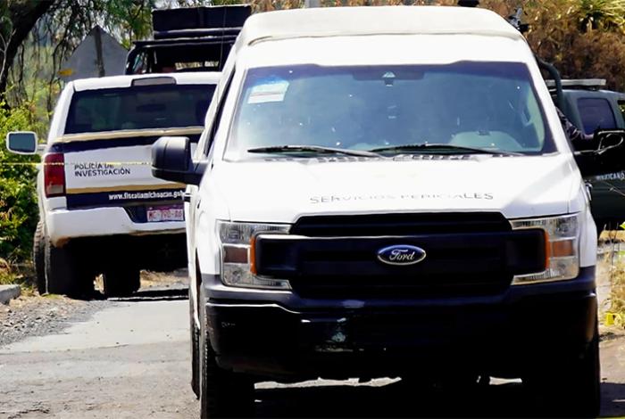 Hallan a hombre sin vida y con impactos de arma de fuego en Ario de Rosales