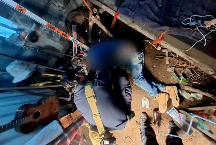 Hallan a un hombre muerto en una obra en construcción, en Uruapan