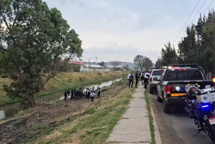 Hallan a un hombre sin vida en el Río Grande en Morelia; cuerpo fue arrastrado por la corriente