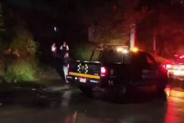 Hallan cuerpo en predio a orillas del río