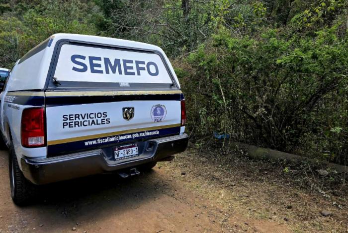 Hallan dos cuerpos calcinados junto a vehículo incendiado en Epitacio Huerta