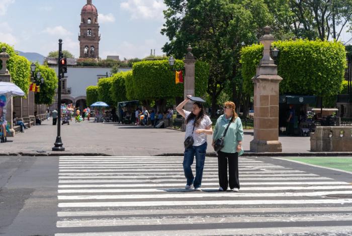 ¡Hidrátate!, habrá hasta 45°C este sábado en Michoacán