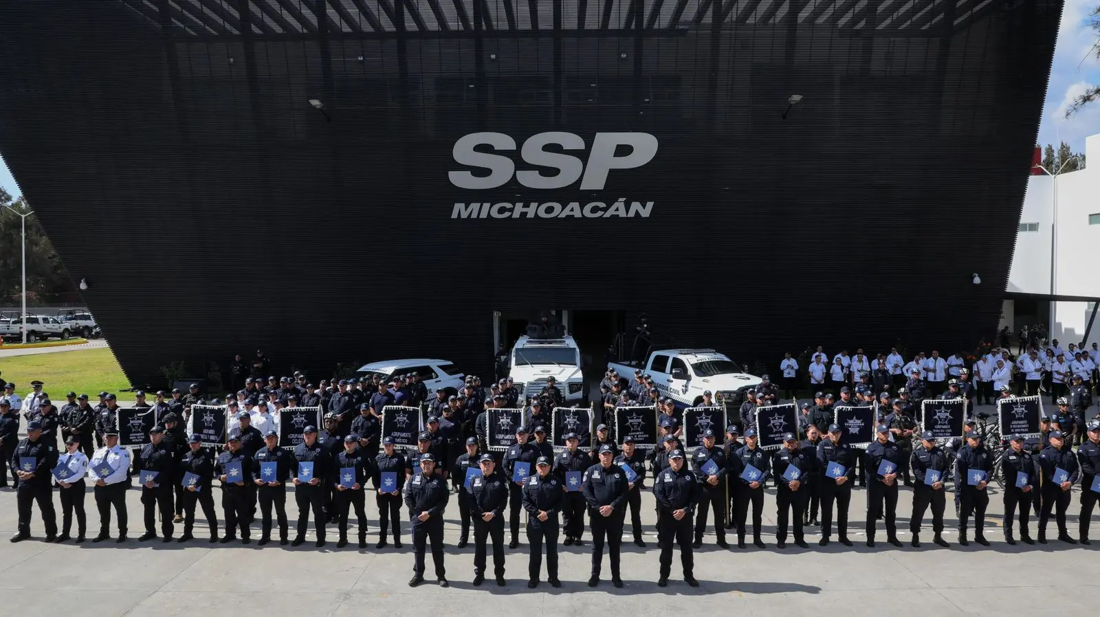 Histórica selección de mandos en la Guardia Civil; rinden protesta ante la SSP