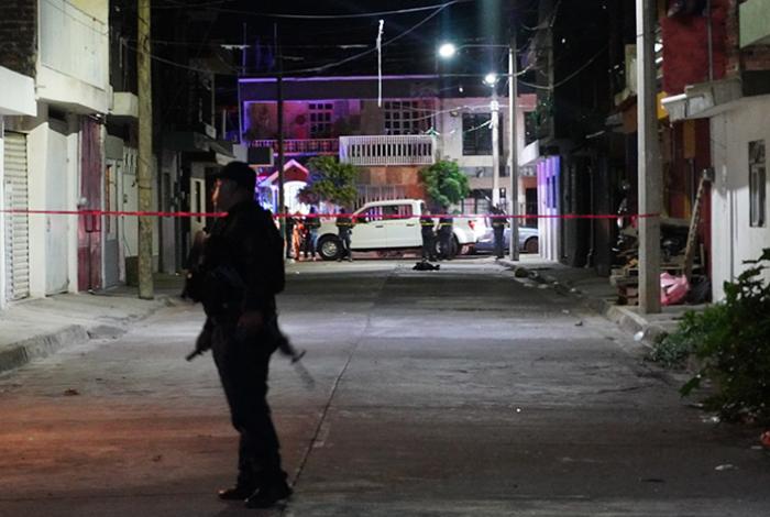Hombre acribillado a tiros en la Generalísimo Morelos de Zamora