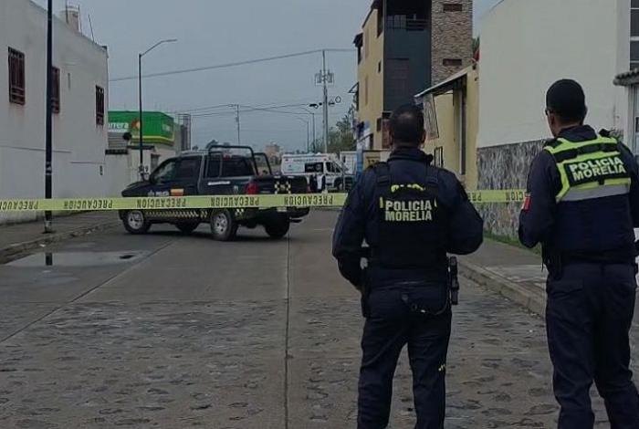 Hombre armado con un machete y una pistola mata a otro en Arko San Pedro de Morelia y huye