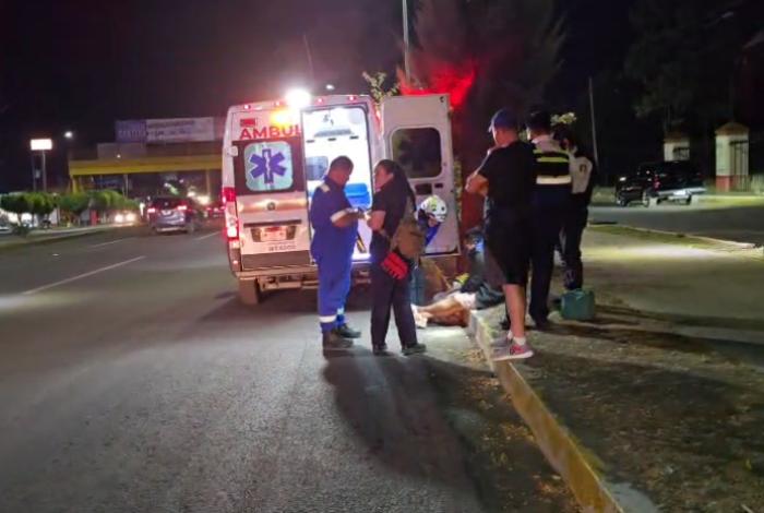 Hombre en situación de calle es atropellado en Morelia