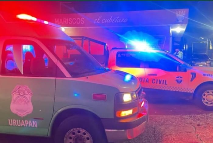 Hombre herido de bala en Uruapan; lo atacaron en una marisquería