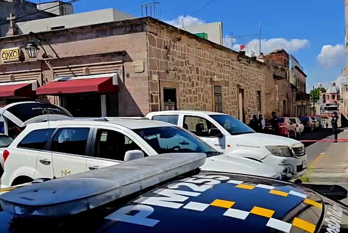 Hombre muere en el centro de Morelia
