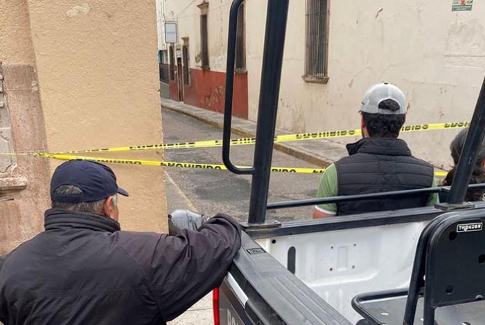Hombre muere en la vía pública tras aparente caída en la zona centro de La Piedad