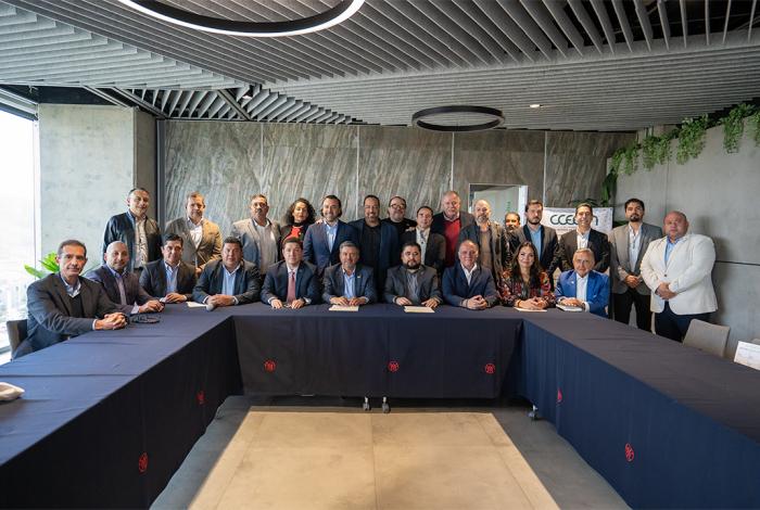 Hugo Gama dialoga con sector empresarial sobre certeza jurídica y modernización del Poder Judicial