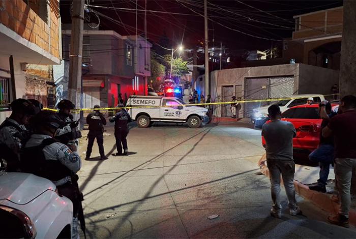 Identifican a matrimonio asesinado en el Barrio Mágico de San Pedro, en Uruapan