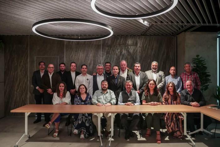  Impulsa Raúl Zepeda nueva relación con el sector empresarial para fortalecer la inversión en Michoacán