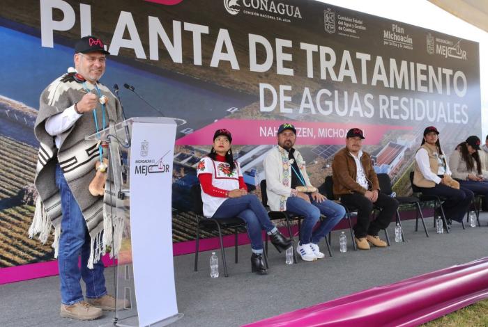 Inaugura Bedolla planta de tratamiento en autogobierno de Sevina; saneará el 100% del agua