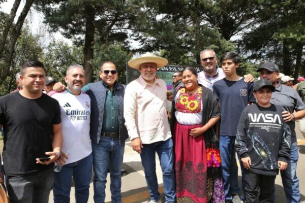 Inaugura Bedolla rehabilitación de la carretera Tzirio-Tingüindín y fortalece la conectividad de la región