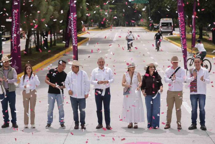 Inaugura Bedolla segunda etapa de avenida Paseo de la Revolución en Uruapan