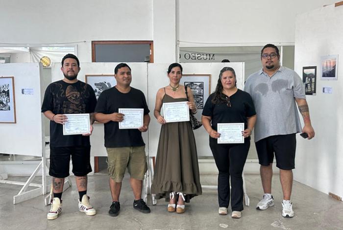 Inauguran la 2ª Muestra Municipal de Pintura, Fotografía y Grabado en el MUCHA