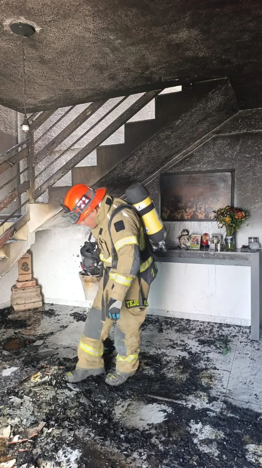 Incendio en domicilio de la colonia Ejidal 3 Puentes deja solo daños materiales