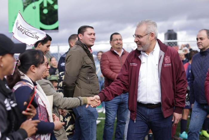 Inversión histórica de 94 mdp en deporte y prevención del delito en 41 municipios: Bedolla