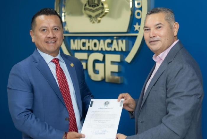 Investiga la FGR a nuevo funcionario de la FGE nombrado por Carlos Torres Piña