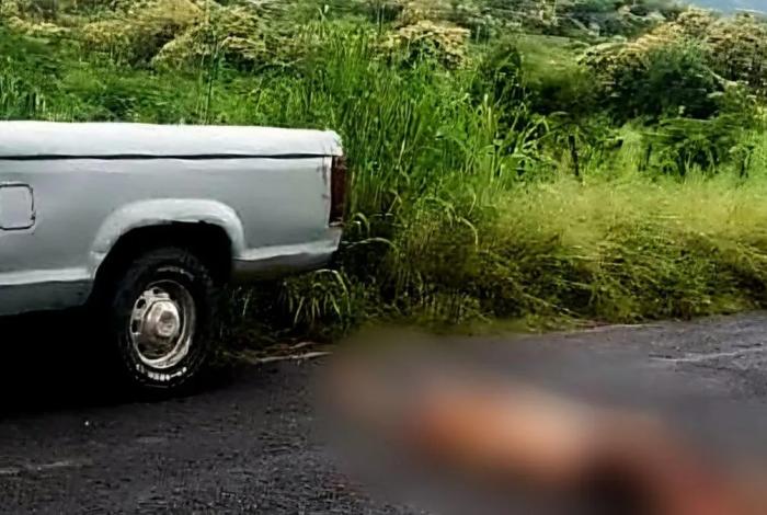 Investigan el hallazgo de un cuerpo decapitado en Tepalcatepec