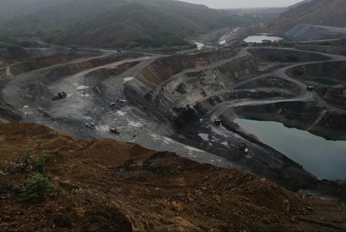 Investigan robo de óxido férrico en mina de Arcelor Mittal, en LC