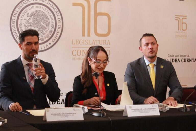 Itzé Camacho impulsa convenio entre Jiquilpan y Sahuayo para avanzar en sus límites territoriales