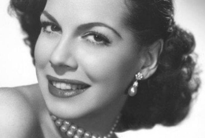 Jacqueline Susann: la mujer detrás del best-seller más polémico de los sesenta