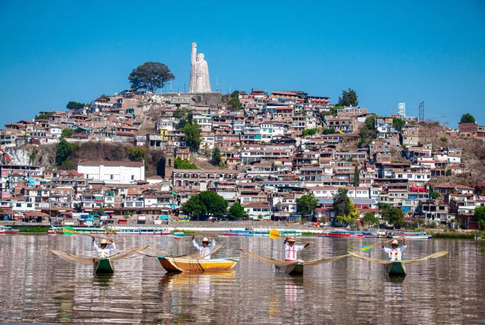 Janitzio invita a vivir la esencia de Michoacán este verano