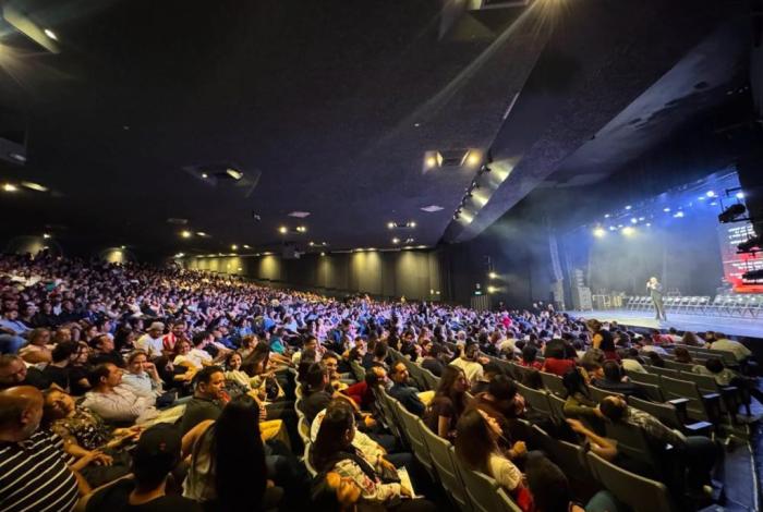 John Milton llega a Morelia tras conquistar Guadalajara con 10 funciones SOLD OUT
