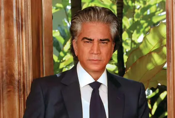 José Luis Rodríguez, “El Puma” es obligado a bajar de avión tras disputa