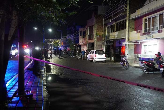Joven es baleado en la colonia Revolución de Zamora y muere al llegar a un hospital
