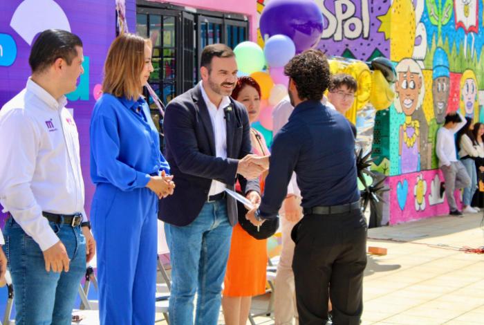 Jóvenes y familias transforman su entorno en Spot+ Villas del Pedregal
