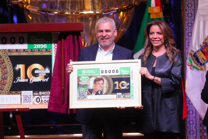 Juan Gabriel, el amor eterno de México en la Lotería Nacional: Bedolla
