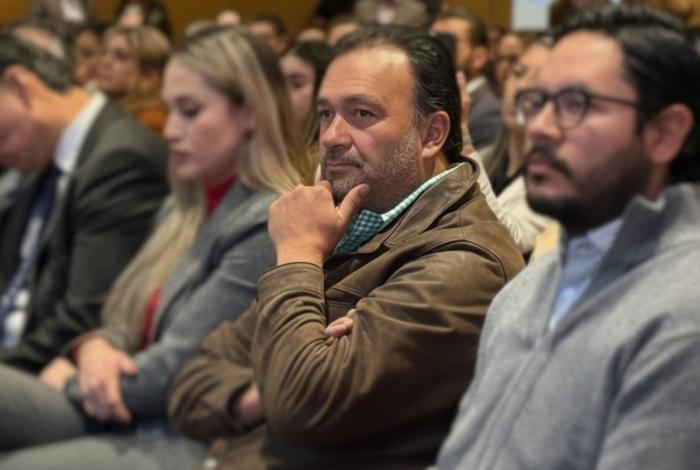 Julio Arreola refrenda su compromiso con la transparencia por el Día Internacional contra la Corrupción