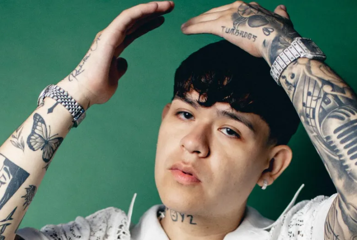 Junior H sancionado por cantar “El Azul” en Jalisco