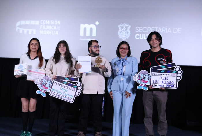 Juventudes alzan la voz por la democracia a través del cine en Michoacán