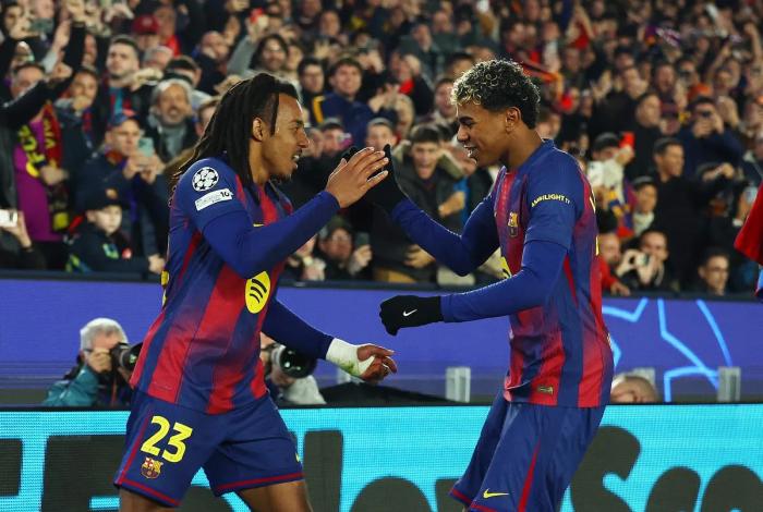 Kundé, salva al FC Barcelona con remonta de sobre el Eintracht Frankfurt, en Champions