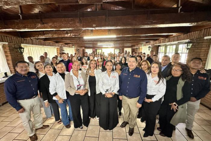 La Cartilla de los Derechos de las Mujeres llega a la Sección 18 de la SNTE Michoacán