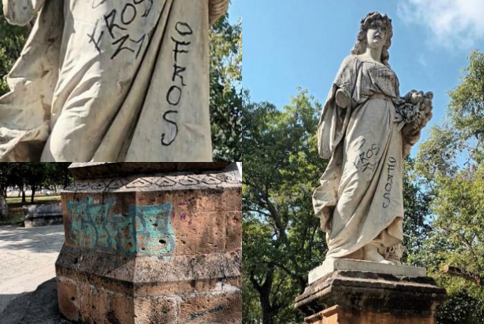 La escultura de La Paz nos pide ayuda