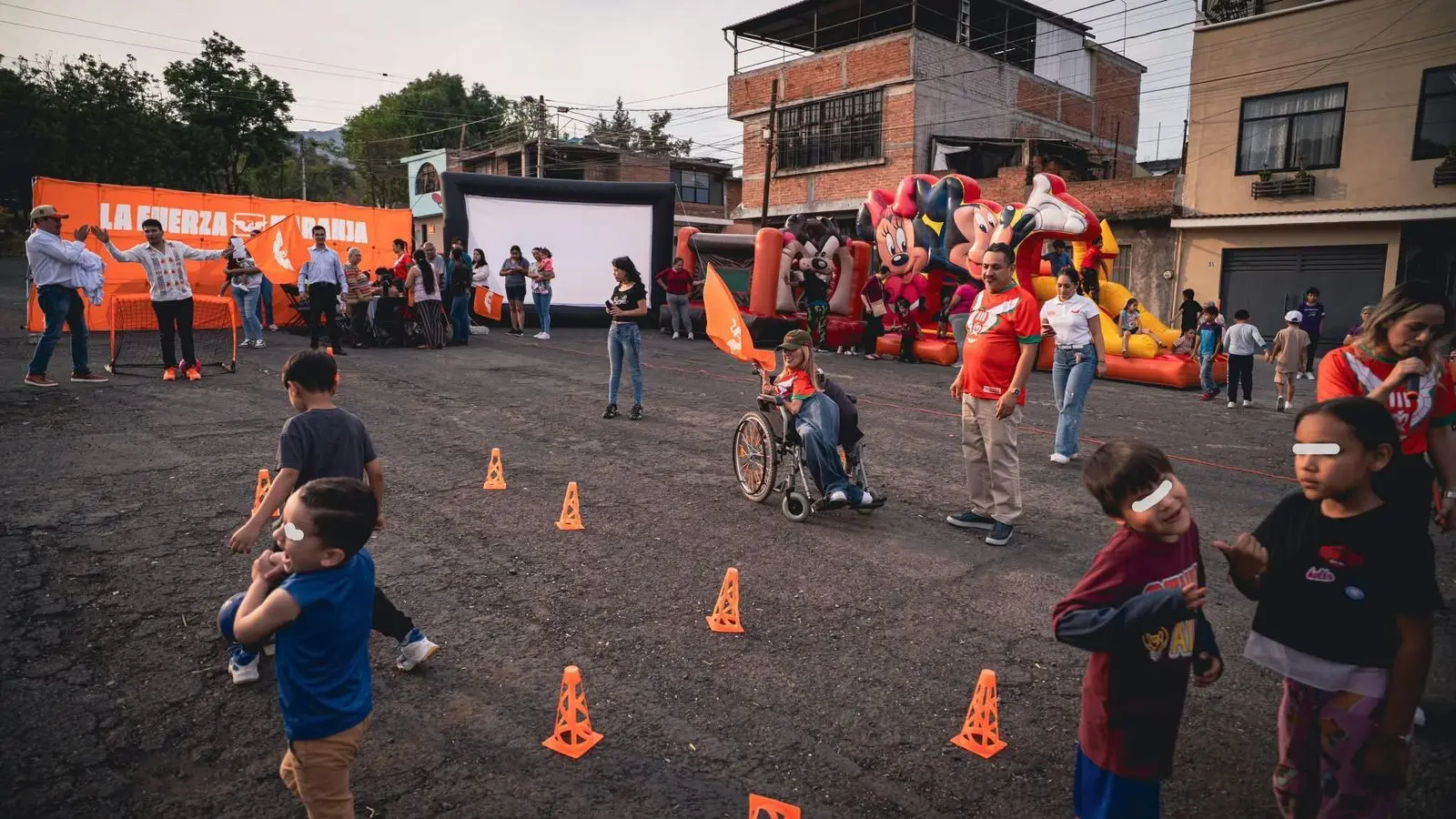 La Fuerza Naranja celebra a las niñas y los niños en Morelia; refrenda su compromiso con la infancia