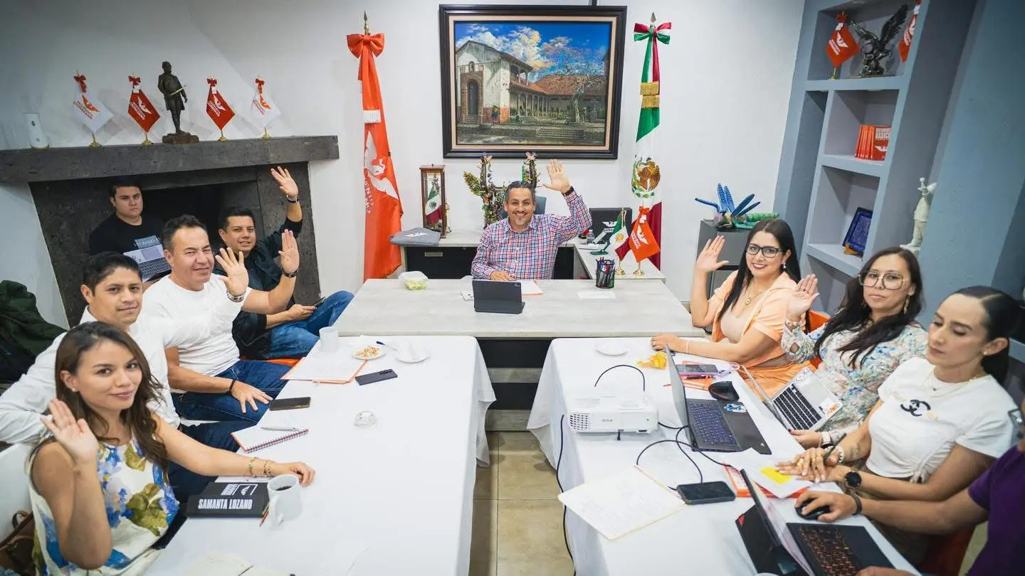 La Fuerza Naranja se posiciona como alternativa ciudadana en Michoacán: Víctor Manríquez