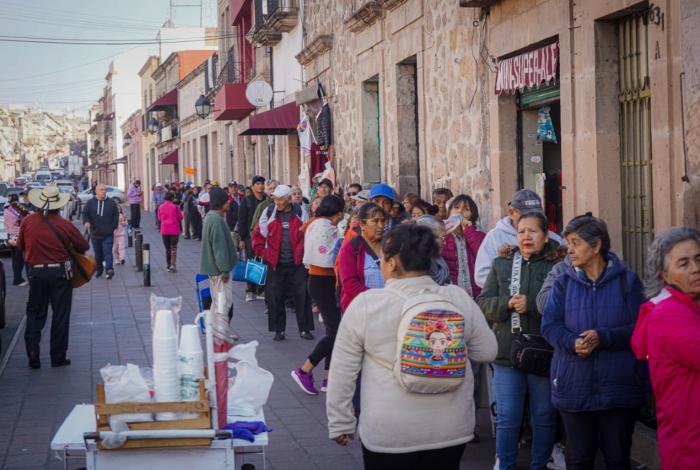 La larga espera por la Pensión del Bienestar para Adultos Mayores