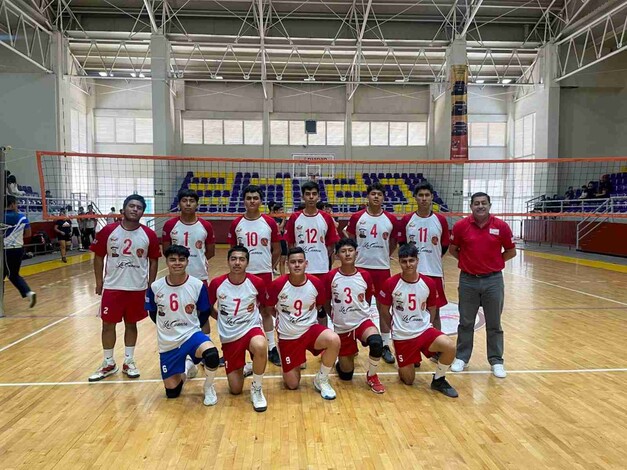 La Selección de Voleibol de Cuitzeo Participa en el Torneo Estatal en Uruapan