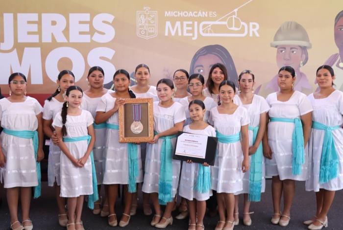 Las Mirlas, un ejemplo que demuestra que el talento de nuestras niñas no tiene límites