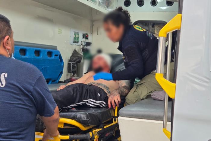 Le dieron de tiros afuera de su casa, en Jacona