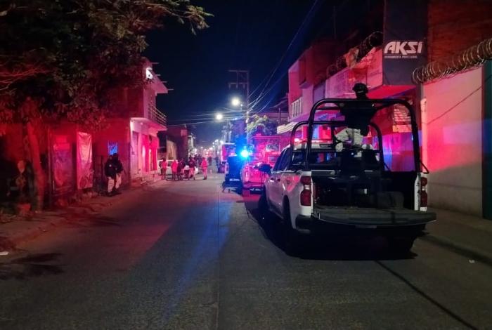 Le dispar4n a un hombre en Uruapan